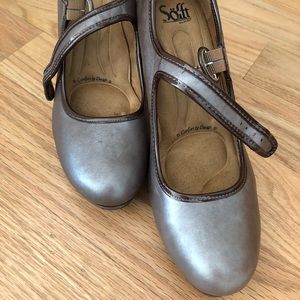 Mary Jane heels (11 M)